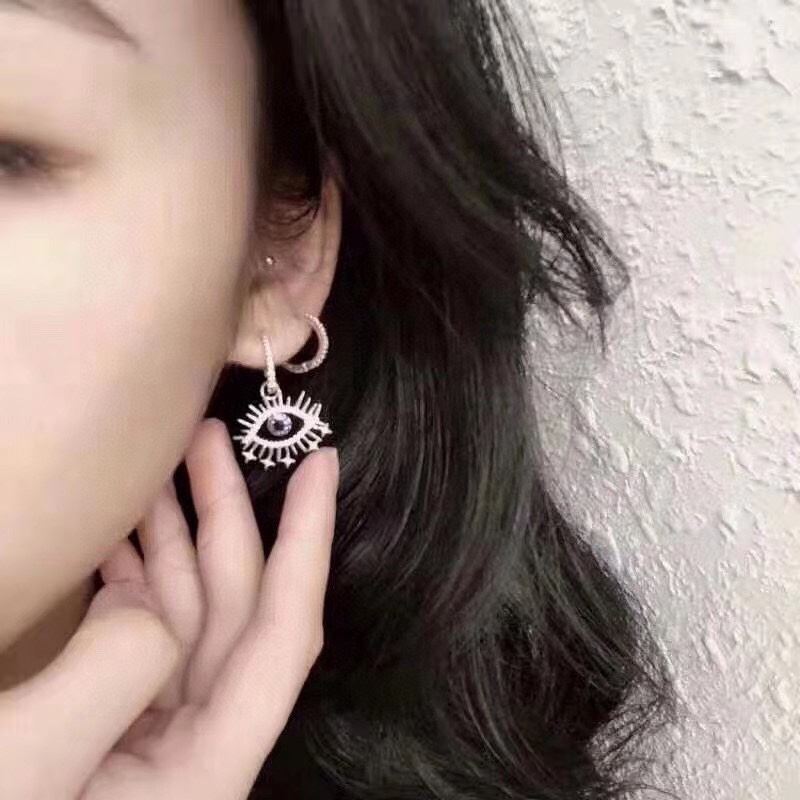 Apm Earrings